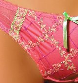 Konrad Dessous Set Koral